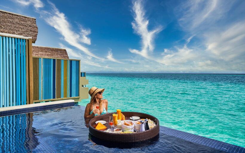 Floating_Breakfast